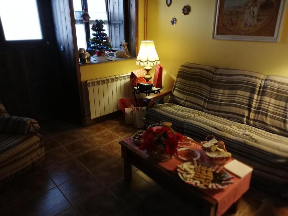 Manzanedo de Valdueza Casa Bellゲストハウス エクステリア 写真