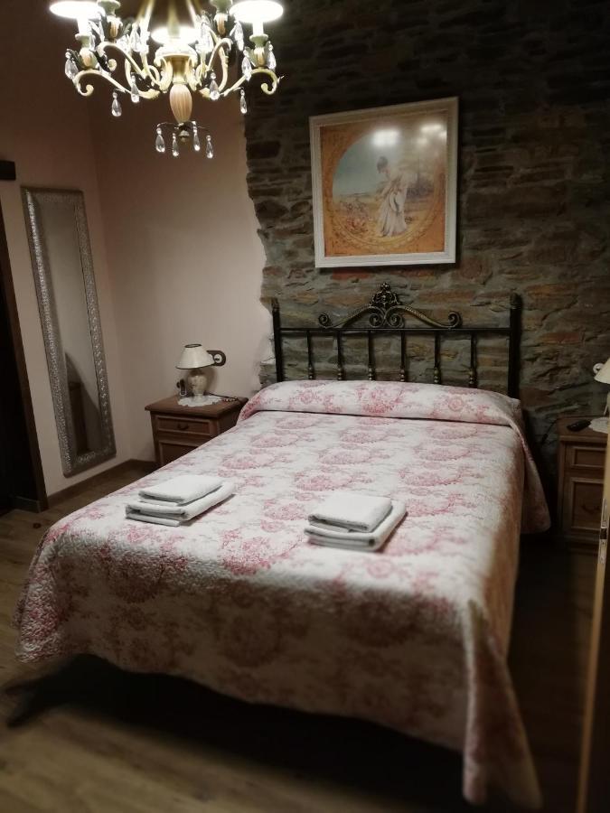 Manzanedo de Valdueza Casa Bellゲストハウス エクステリア 写真