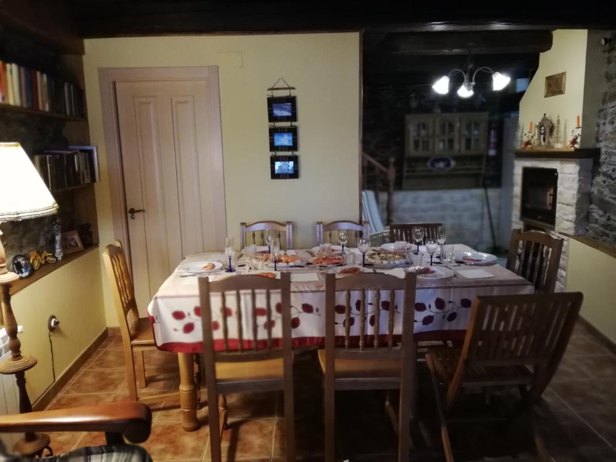 Manzanedo de Valdueza Casa Bellゲストハウス エクステリア 写真