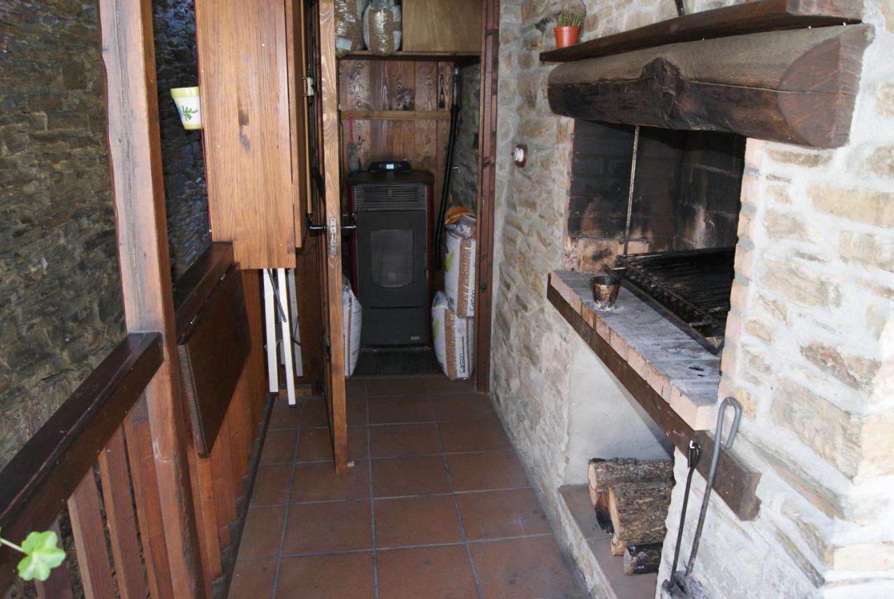 Manzanedo de Valdueza Casa Bellゲストハウス エクステリア 写真